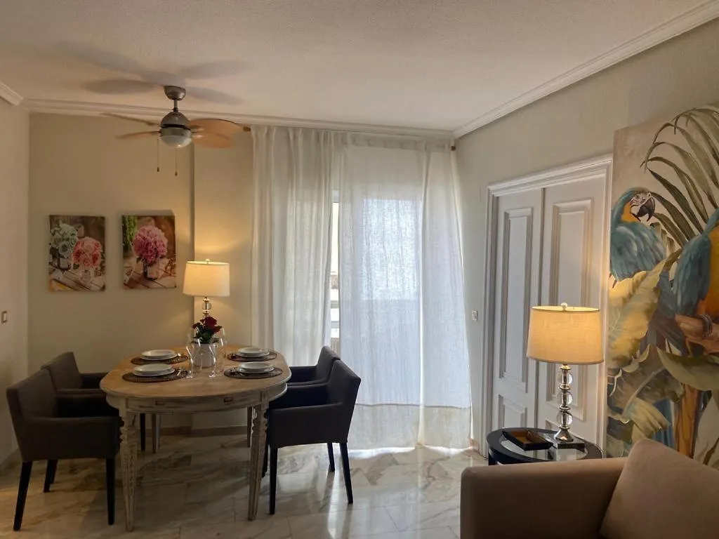 Precioso Apartamento Los Remedios Triana Plaza Espana Y Centro Historico Siviglia 0*,